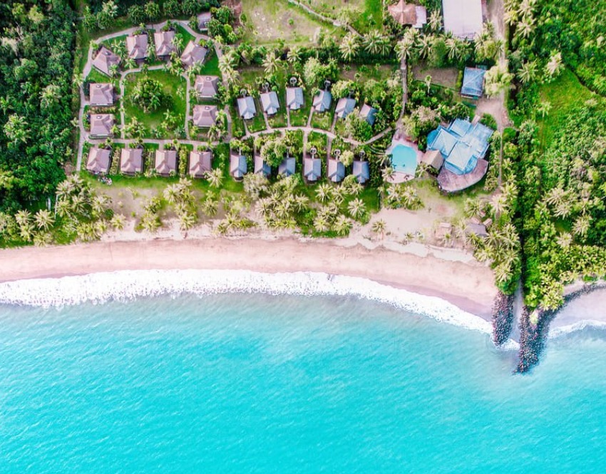coprtina uprising resort fiji