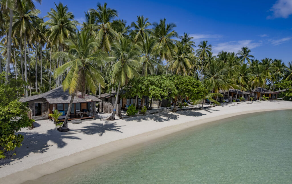 Virgin Cocoa Bungalow sulla spiaggia a Maratua